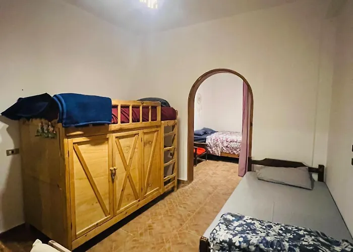 Apartman Shanty House